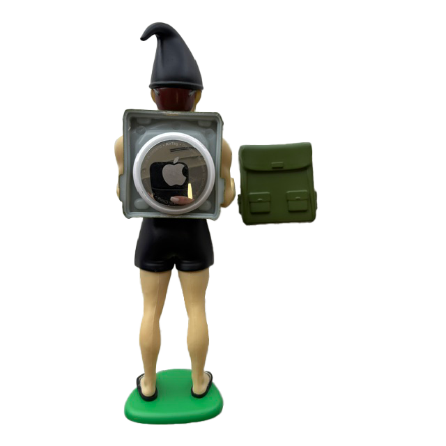 Male Gnome on the Go, Rear View