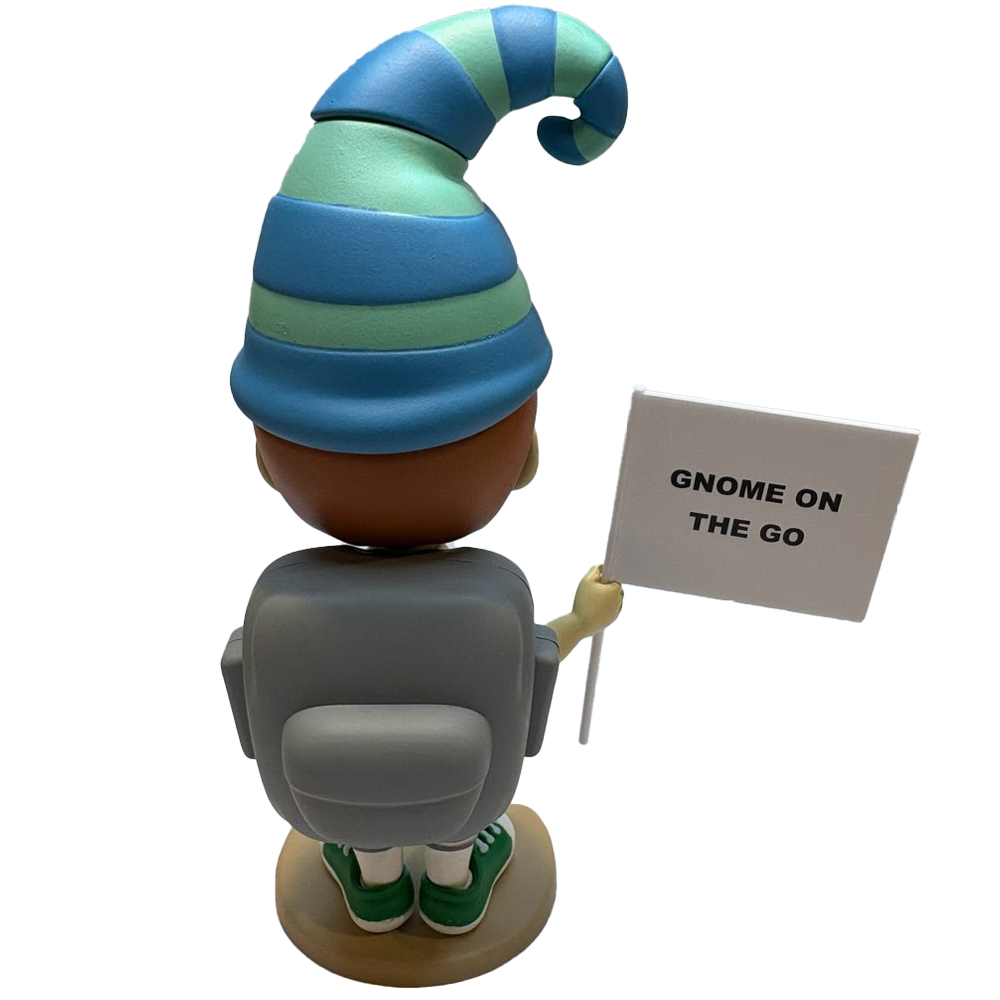Gavin Gnome on the Go